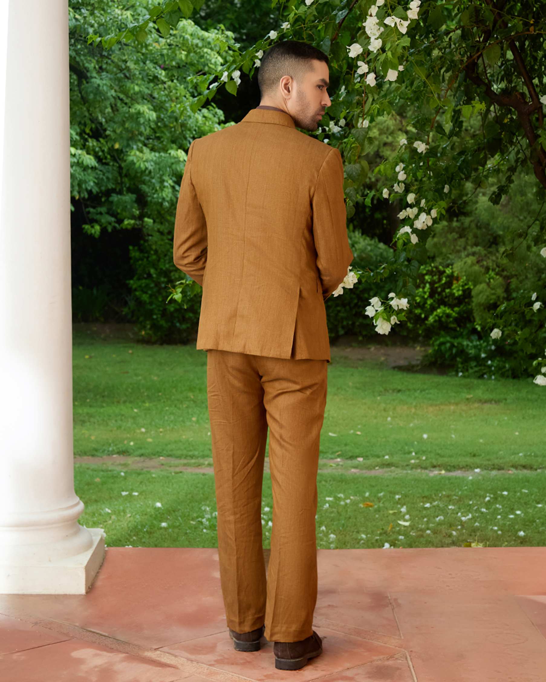 The Cavendish Blazer Walnut Brown